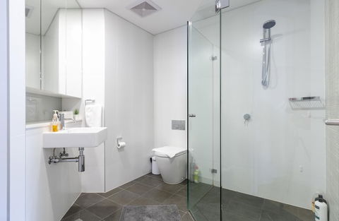 C16 Darling Harbour 2 BDR APT - Accommodation Noosa 3