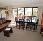 Mowamba D2 - Accommodation Noosa