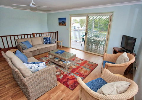 Bimbimbi 1 11 Willow Street - Accommodation Noosa 2