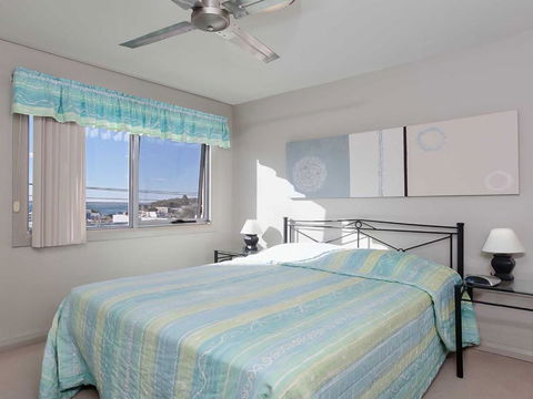 11 Bayview Apartment 42 Stockton Street Right In The CBD Of Nelson Bay With Water Views - Accommodation Noosa 6