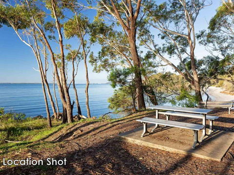 33 Gloucester St. Huge Holiday House In Nelson Bay With Pool & Stunning Water Views - Accommodation Noosa 3