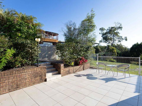 33 Gloucester St. Huge Holiday House In Nelson Bay With Pool & Stunning Water Views - Accommodation Noosa 2
