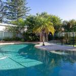 33 Gloucester St. Huge Holiday House In Nelson Bay With Pool & Stunning Water Views - Accommodation Noosa 0