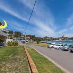 3 Sunset 11 Victoria Parade Stunning Unit Right Across From The Water - Accommodation Noosa 0