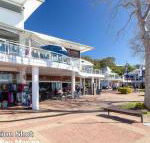 2 Tradewinds 110 Victoria Parade fantastic unit with waterviews  close to the Marina - Accommodation Noosa