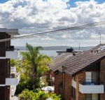 3 The Commodore 9 11 Donald Street great unit in the heart of town - Accommodation Noosa