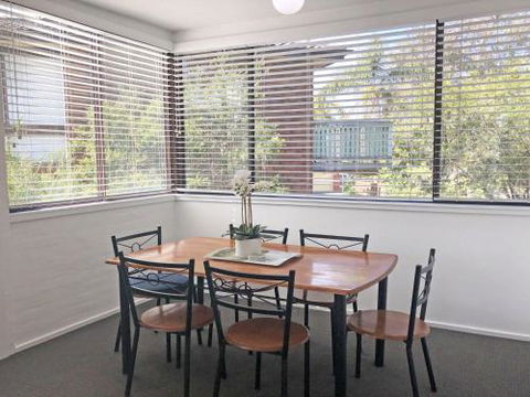2 Villa Ellisa 8 10 Columbia Cl Beautiful Water Views & Directly Across To Little Beach - Accommodation Noosa 6