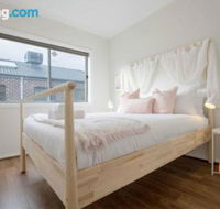 109Cozy Cranbourne Family House5Bed2Bath2Parking - Accommodation Noosa