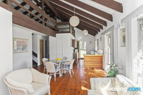 Soldier Crab Shack 20 Macleay St - Accommodation Noosa 3