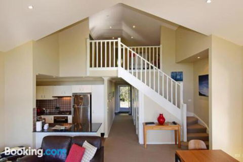 Hillcrest Spectacular Views! - Accommodation Noosa 1