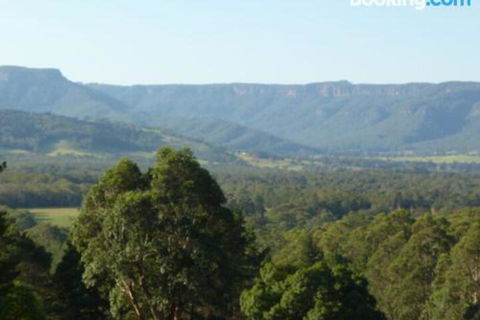 Hillcrest Spectacular Views! - Accommodation Noosa 3