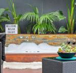 AMORE a Tranquil Retreat with Couples Spa - Accommodation Noosa