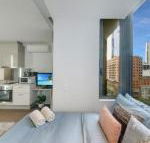 A Stylish  Cozy Studio Next to Southern Cross - Accommodation Noosa
