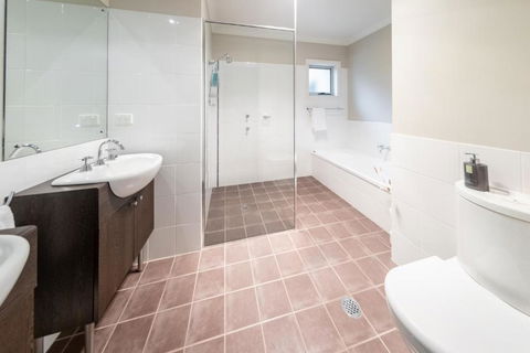 RUST - Accommodation Noosa 5