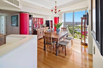 Luxury 3BR Apt With Incredible Views - Accommodation Noosa 0