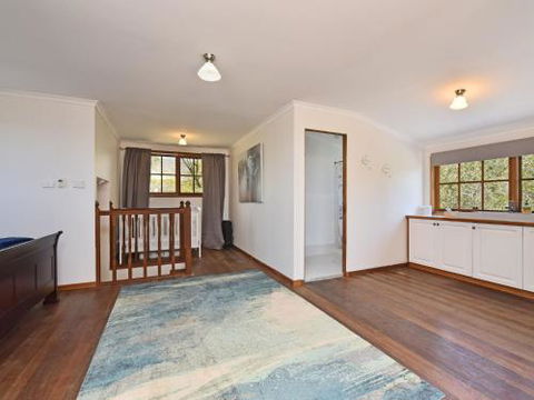 Soldiers Cottage Picturebook Vineyard Home - Accommodation Noosa 2