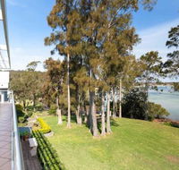 Unit 1 44 Danalene Pde fantastic waterfront property with air con - Accommodation Noosa