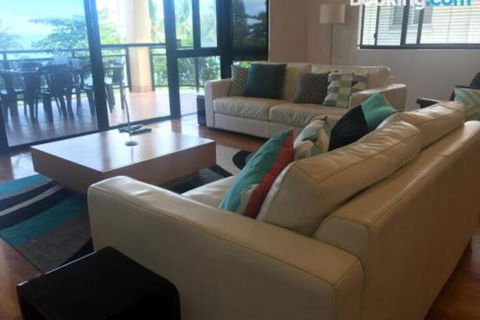 Townsville Strand Lighthouse Apartment 3 - Accommodation Noosa 4