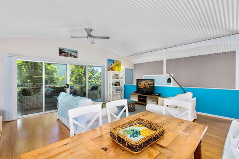 Casuarina Beach Shacks 10 - Accommodation Noosa 5