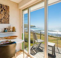 PENZANCE Gerroa Beachfront to Shelley Beach  4pm check out Sundays - Accommodation Noosa