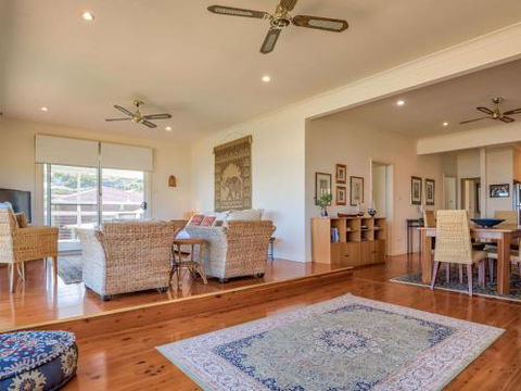 FRESHWATER Gerroa 4pm Check Out Sundays - Accommodation Noosa 4