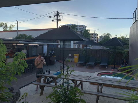 The Cozy Hostel - Accommodation Noosa 6