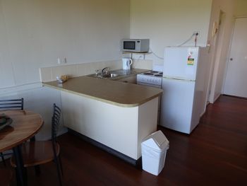 #22 Korora Palms 1 Bedroom Bure - Accommodation Noosa 4