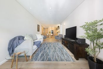 City With A Twist Of Lemon Rejuvenate Stays - Accommodation Noosa 0