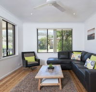 Blue Swimmer 33 Danalene Parade - Accommodation Noosa
