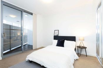 Executive Designer Apartment With Pool + Parking - Accommodation Noosa 5