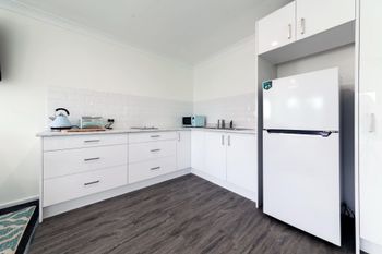 Catalina Close 1a - Accommodation Noosa 4