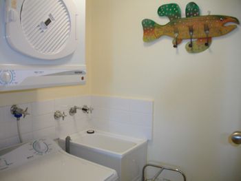 Sunset Towers Unit 9 / 25 Donald Street - Accommodation Noosa 2