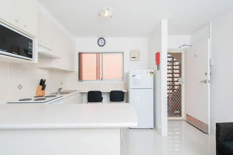 High Point Unit 4 / 4 Magnus Street - Accommodation Noosa 1