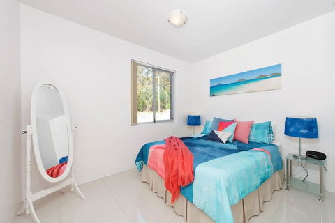 High Point Unit 4 / 4 Magnus Street - Accommodation Noosa 3
