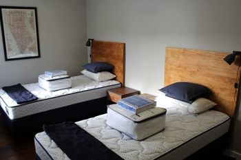 Tranquil 3 Bedroom Next To National Park - Accommodation Noosa 6