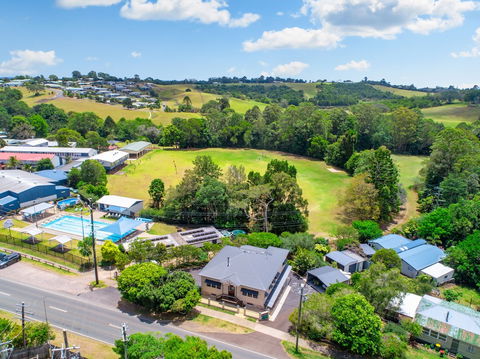 The Guesthouse - Accommodation Noosa 0
