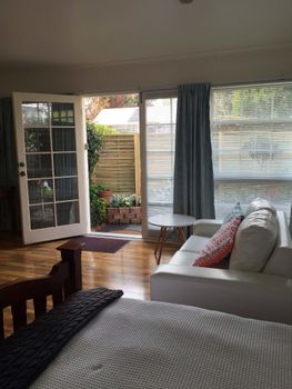 Nutgrove Beach Studio Apartment - Accommodation Noosa 1