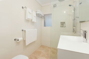 Bondi Beach Waterfront - Accommodation Noosa 1