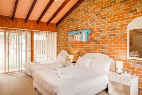 Crescent Head Resort & Conference Centre - Accommodation Noosa 5