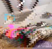 Magical Tomakin Getaway