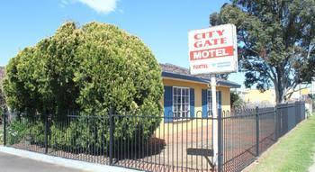 City Gate Motel - Accommodation Noosa 0