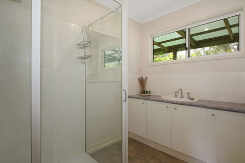 Feathertop Views And Dorm - Accommodation Noosa 3