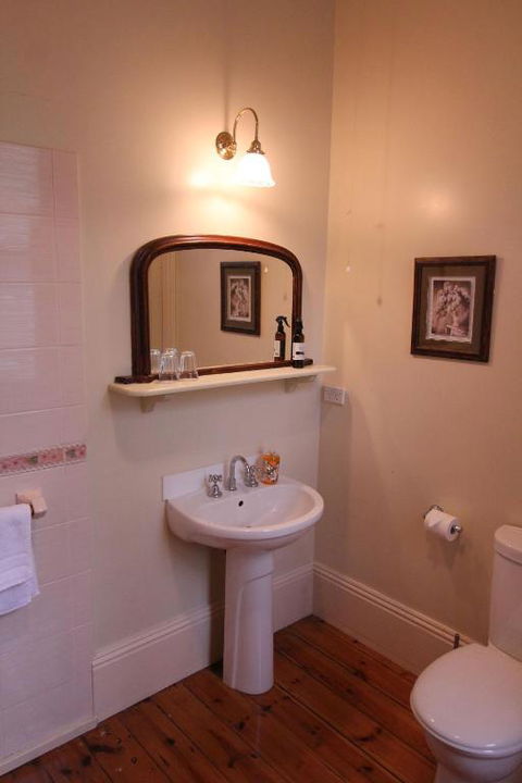 Palm House - Accommodation Noosa 5