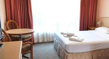 The Barkley Inn - Accommodation Noosa 0