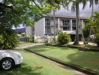 Cairns Holiday Lodge - Accommodation Noosa 3