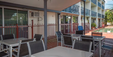 Cairns Holiday Lodge - Accommodation Noosa 4