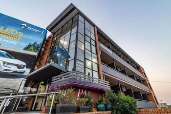 Kingsford Riverside Inn - Accommodation Noosa 0