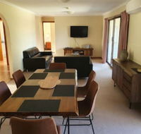 Annies Holiday Units - Accommodation Noosa