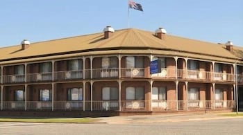 Albury Townhouse Motel - Accommodation Noosa 0