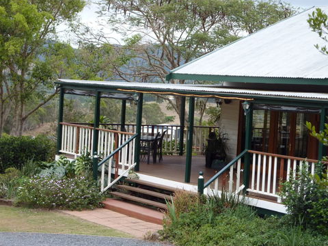 Amamoor Homestead B&B And Country Cottages - Accommodation Noosa 1